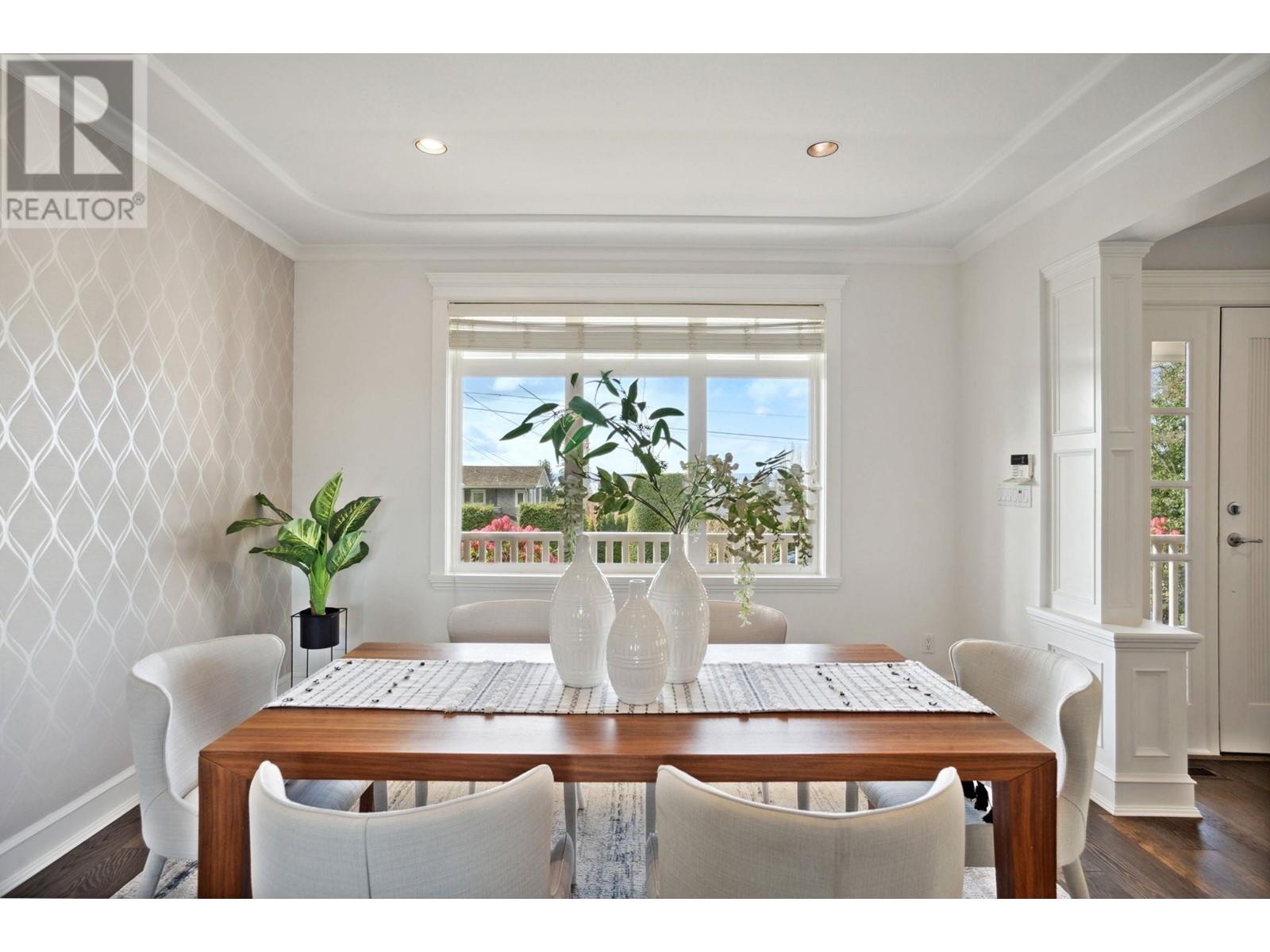 2185 Lawson Avenue, West Vancouver, British Columbia  V7V 2E1 - Photo 15 - R2988560