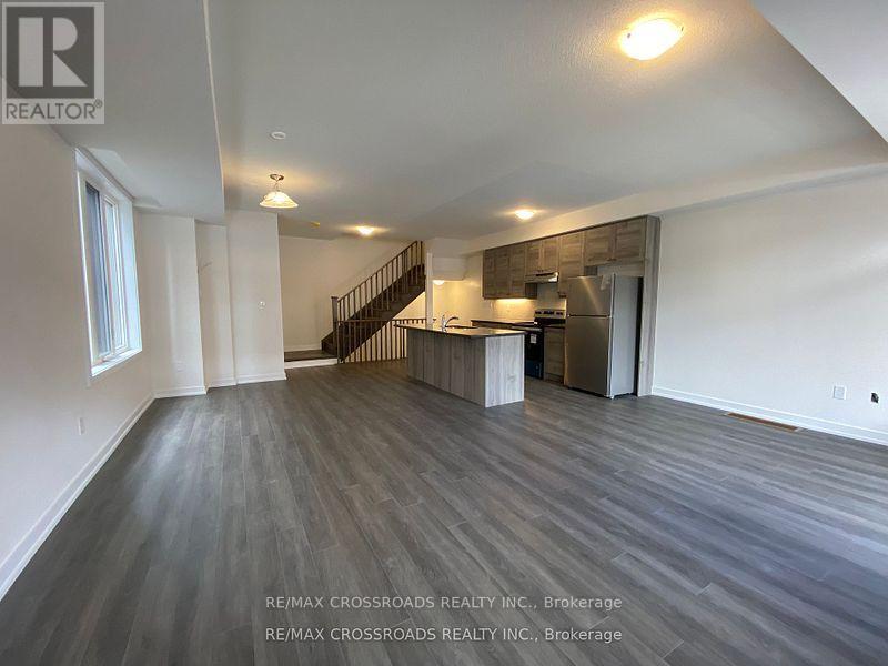 18 Riley Reed Lane, Richmond Hill, Ontario  L4S 0M3 - Photo 8 - N12081433