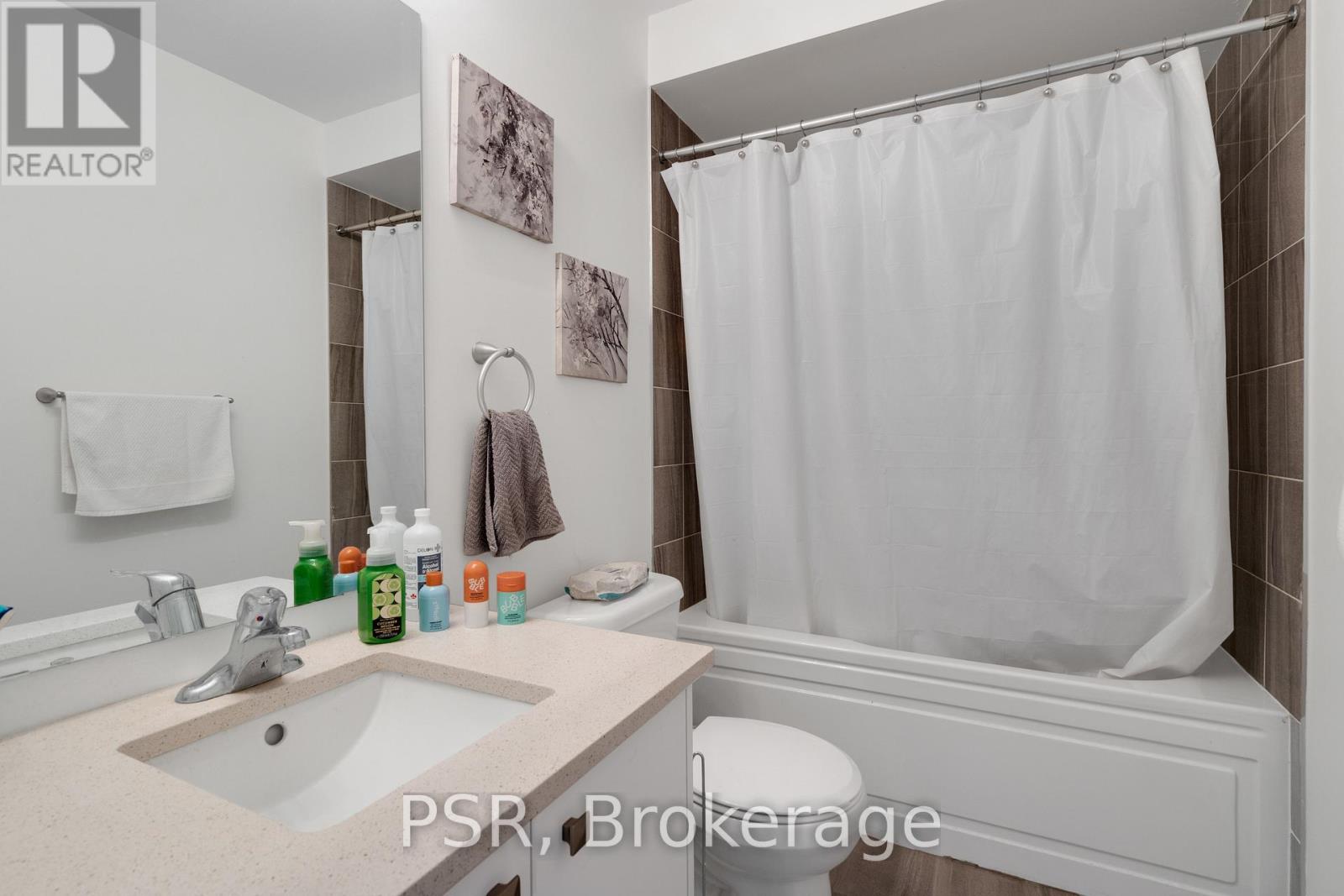 11 Stately Drive, Wasaga Beach, Ontario  L9Z 0L9 - Photo 24 - S12081513
