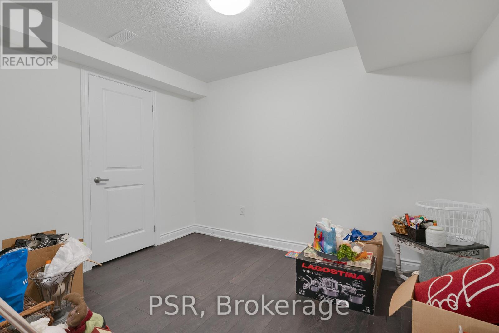 11 Stately Drive, Wasaga Beach, Ontario  L9Z 0L9 - Photo 29 - S12081513