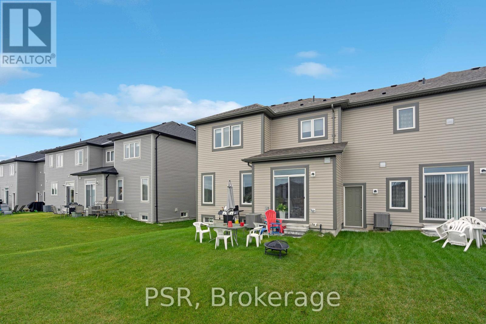 11 Stately Drive, Wasaga Beach, Ontario  L9Z 0L9 - Photo 33 - S12081513
