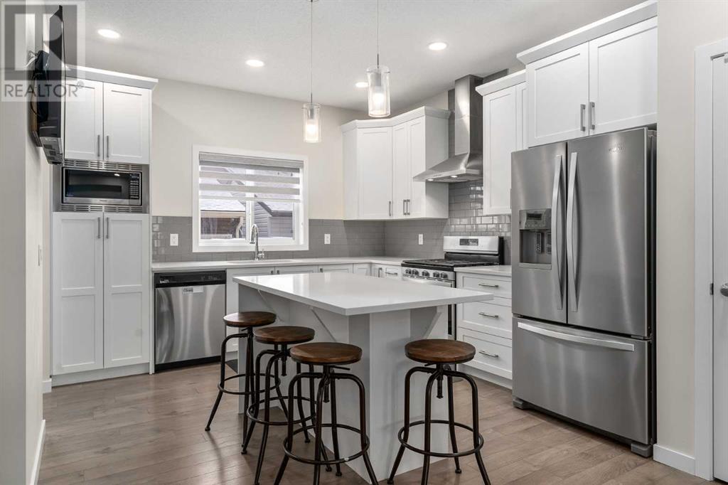 390 Magnolia Square Se, Calgary, Alberta  T3M 2W4 - Photo 7 - A2200804