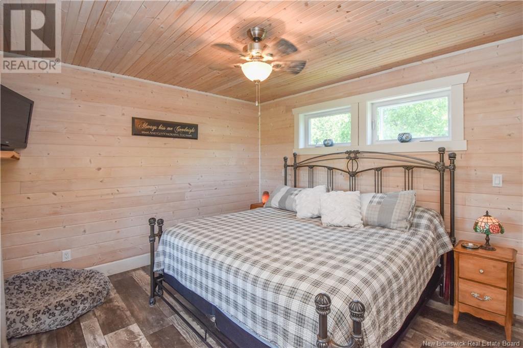 921 Pinet Street, Bertrand, New Brunswick  E1W 1L8 - Photo 33 - NB115888