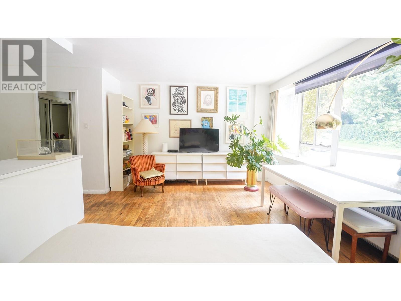 313 1445 Marpole Avenue, Vancouver, British Columbia  V6H 1S5 - Photo 6 - R2989860