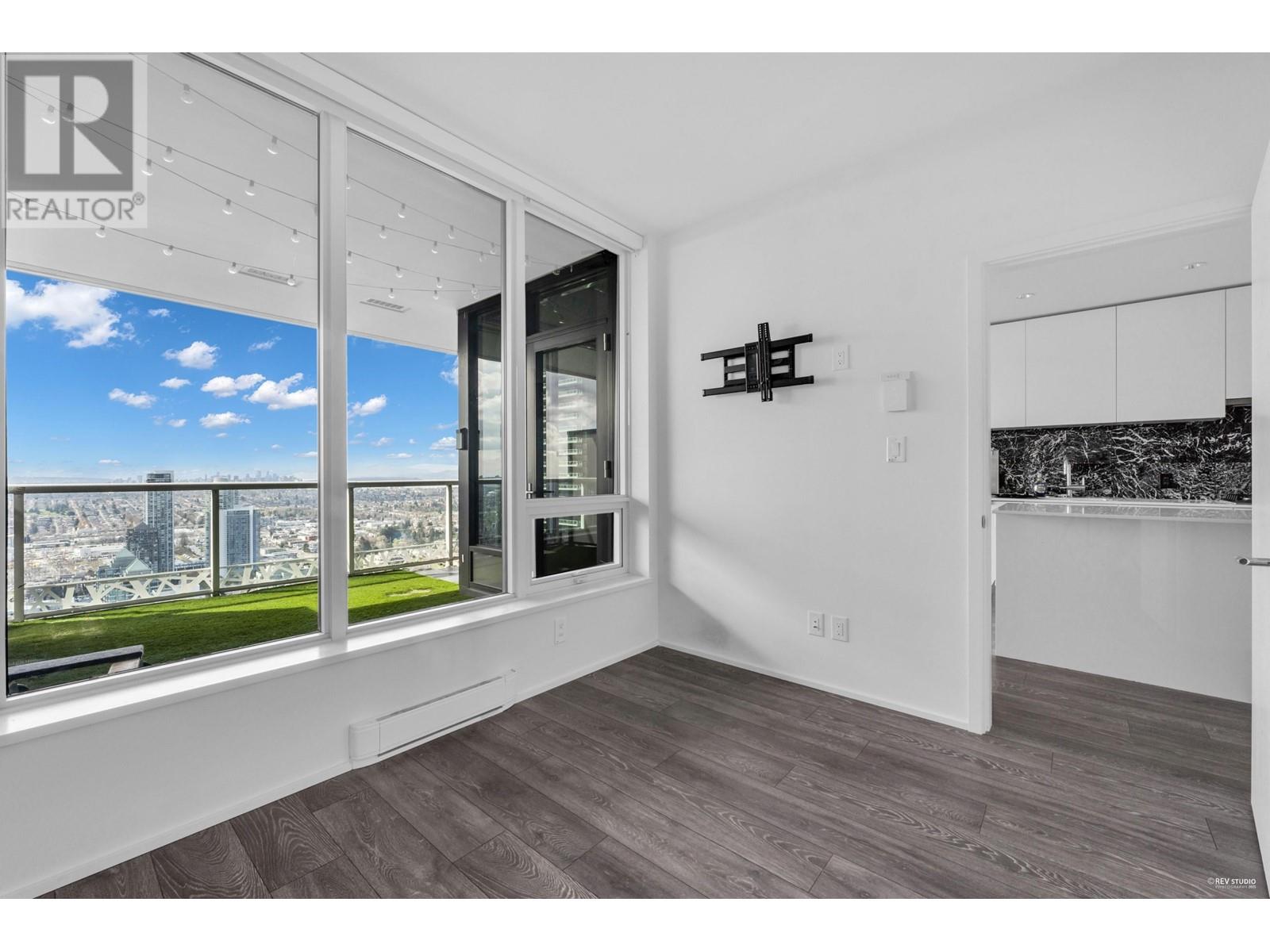 4608 1955 Alpha Way, Burnaby, British Columbia  V5C 0K6 - Photo 12 - R2989884