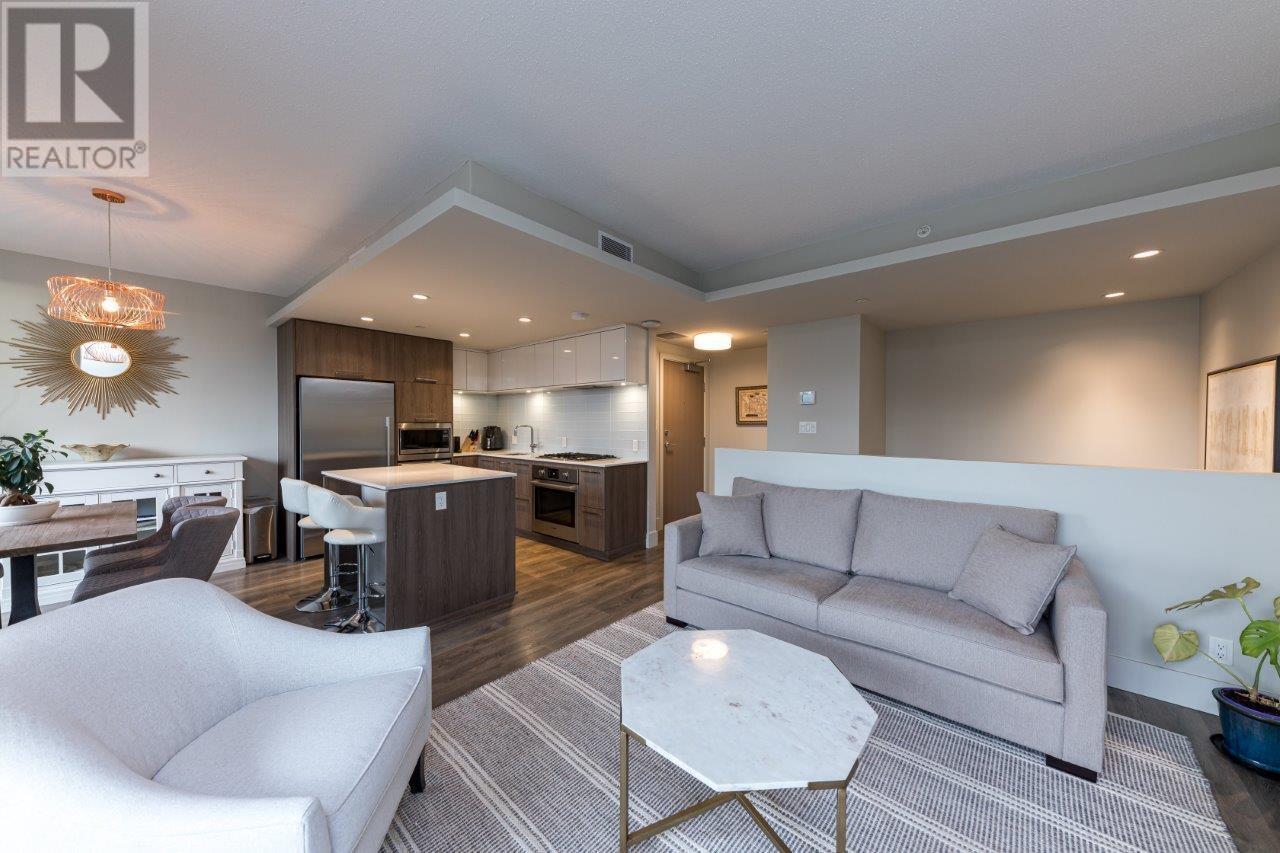608 680 Seylynn Crescent, North Vancouver, British Columbia  V7J 0B5 - Photo 2 - R2989885