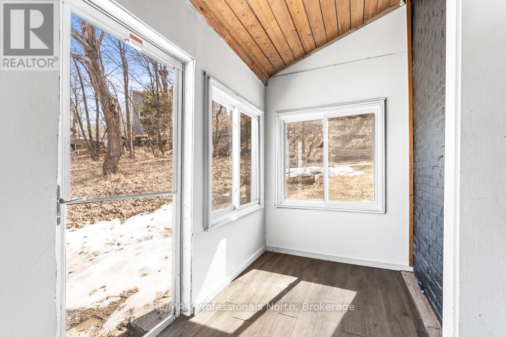 51 Main Street W, Huntsville, Ontario  P1H 1W9 - Photo 16 - X12081657