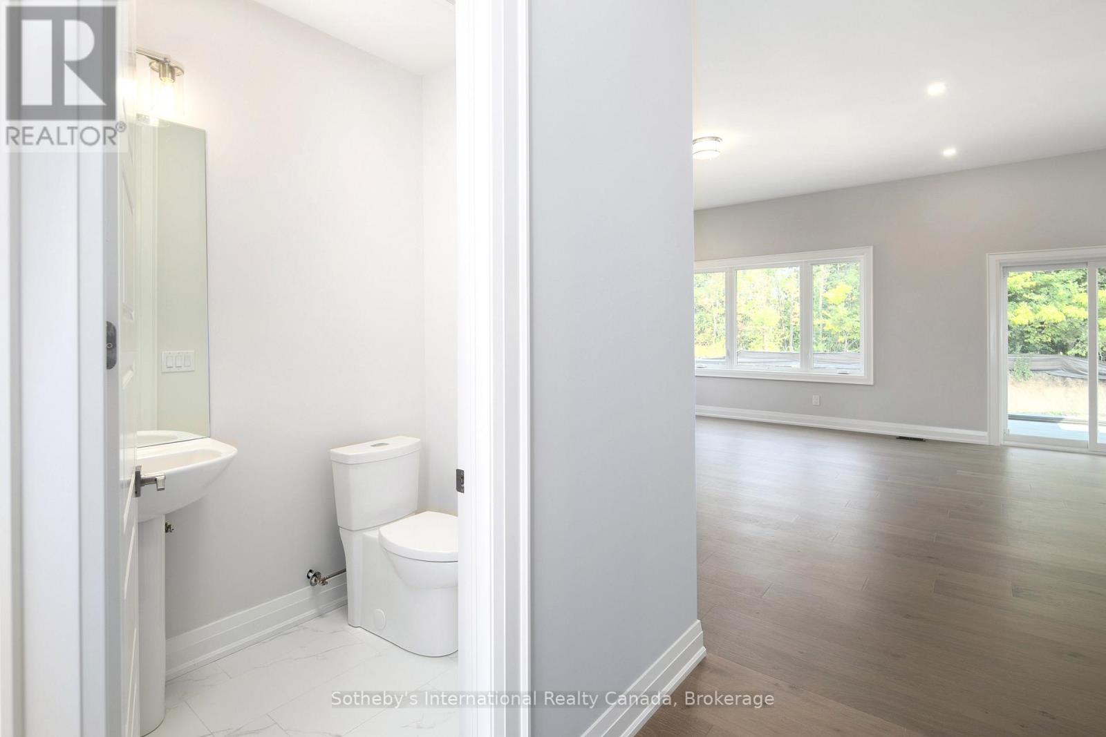 124 Equality Drive, Meaford, Ontario  N0H 1V0 - Photo 5 - X12081674