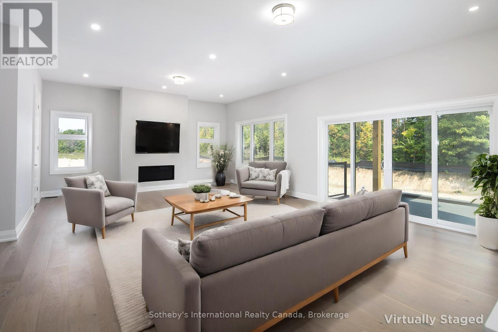 124 Equality Drive, Meaford, Ontario  N0H 1V0 - Photo 7 - X12081674