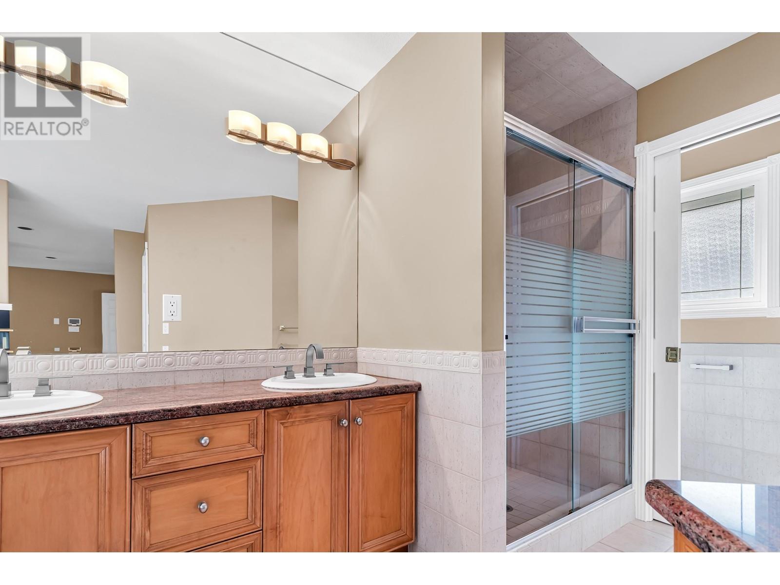 1733 Sugarpine Court, Coquitlam, British Columbia  V3E 3E4 - Photo 13 - R2989859