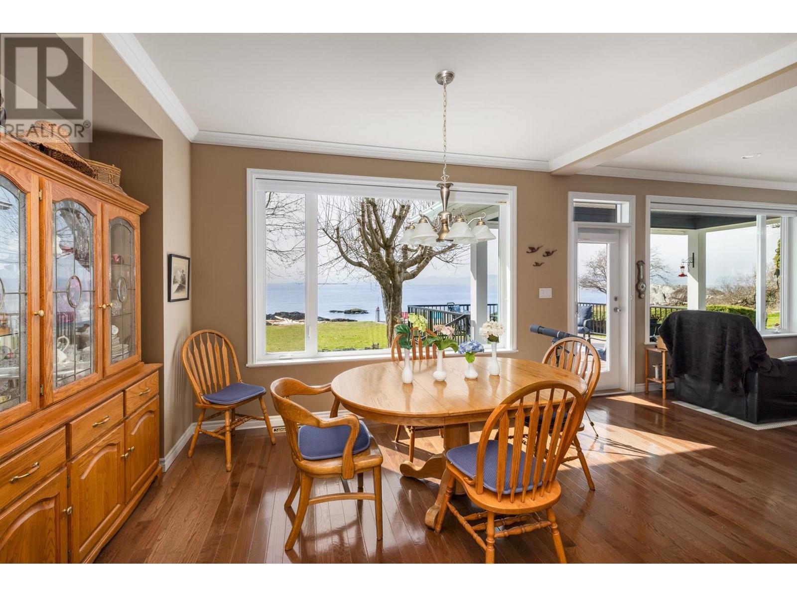 1537 Mccullough Road, Sechelt, British Columbia  V7Z 0A5 - Photo 14 - R2989906