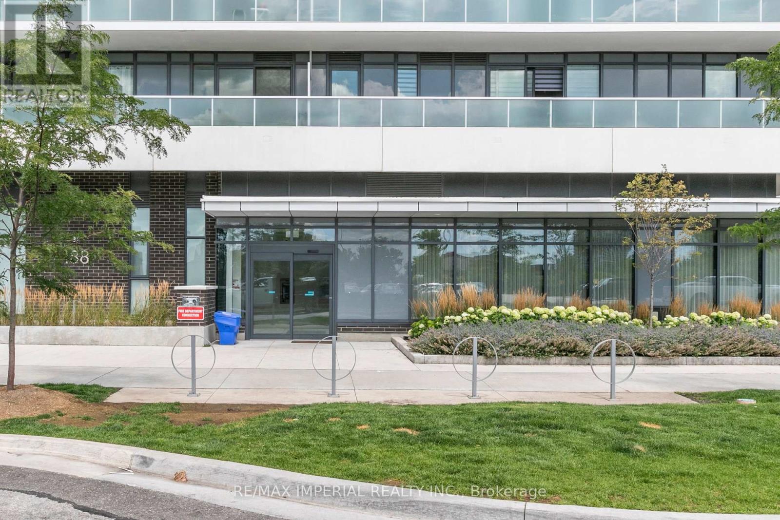 722 - 188 Fairview Mall Drive, Toronto, Ontario  M2J 0H7 - Photo 2 - C12081641