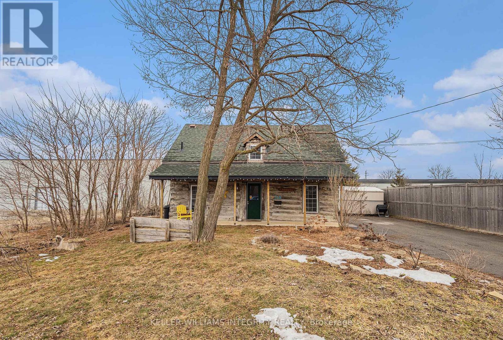 Property at 359 CARLETON STREET image 3