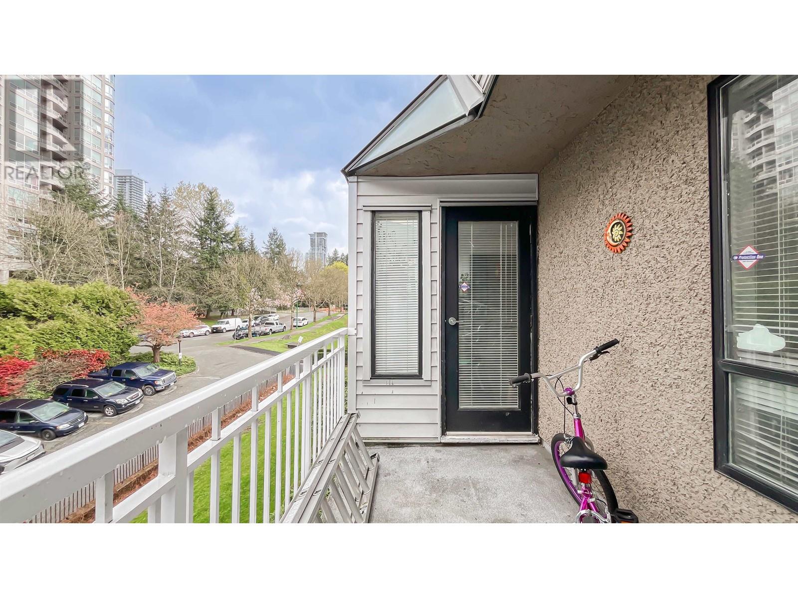 309 9584 Manchester Drive, Burnaby, British Columbia  V3N 4R1 - Photo 21 - R2989854