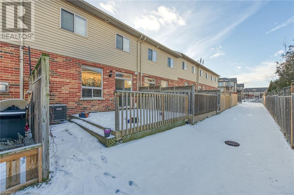 12 Marina Point Crescent, Hamilton, Ontario  L8E 0E4 - Photo 8 - 40697488
