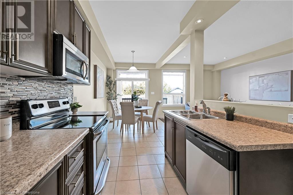 12 Marina Point Crescent, Hamilton, Ontario  L8E 0E4 - Photo 21 - 40697488