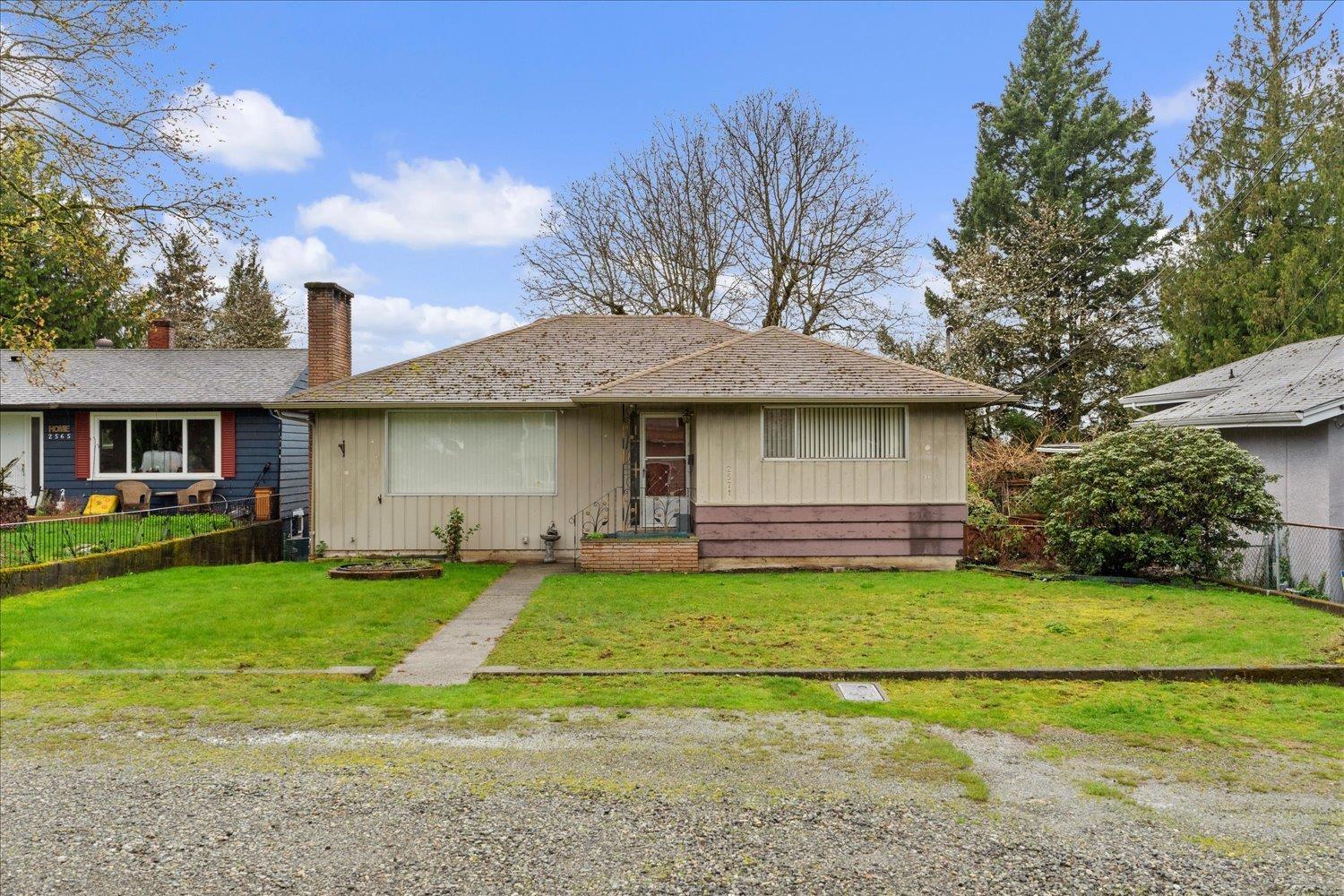 Property at 2571 PARK DRIVE image 1