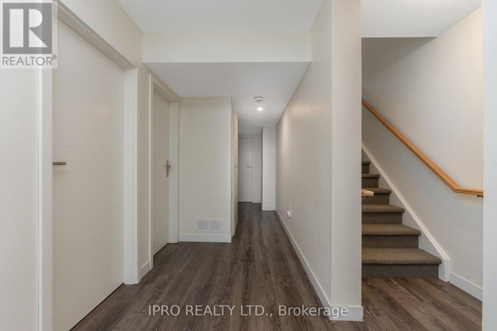 117 (Level One , Unit 17) - 338 Albert Street, Waterloo, Ontario  N2L 0G8 - Photo 26 - X12081687