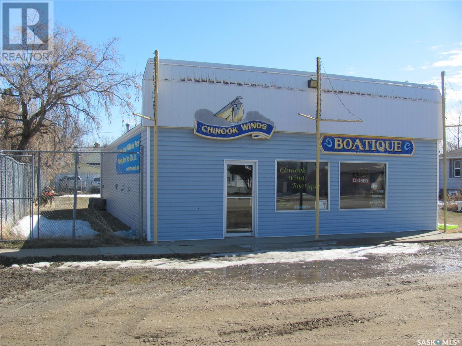 320 Saskatchewan STREET, Elbow, Saskatchewan