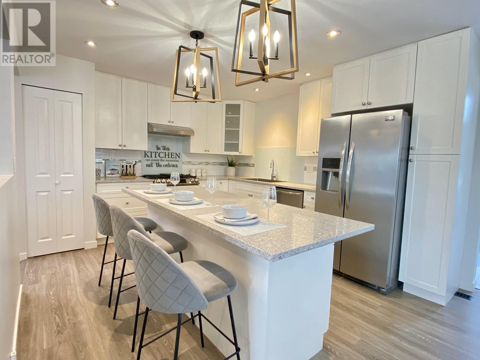 2 Benson Drive, Port Moody, British Columbia  V3H 3P7 - Photo 10 - R2989816