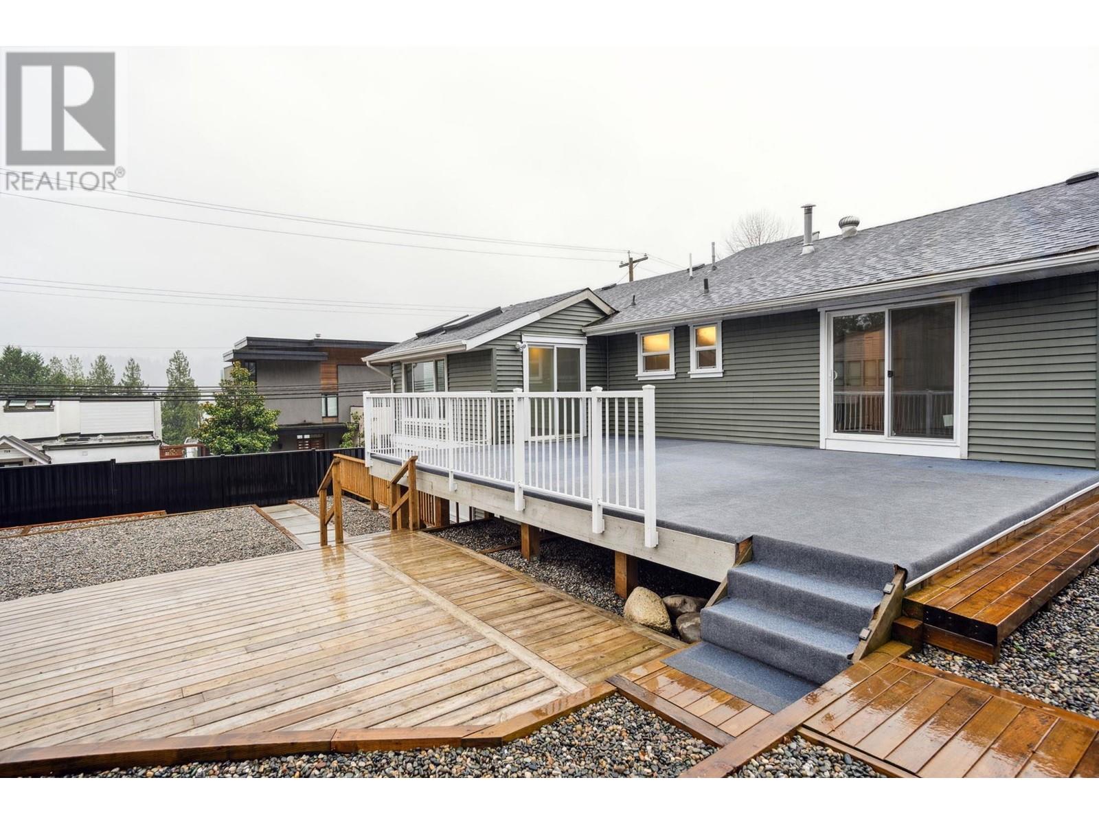 2 Benson Drive, Port Moody, British Columbia  V3H 3P7 - Photo 24 - R2989816