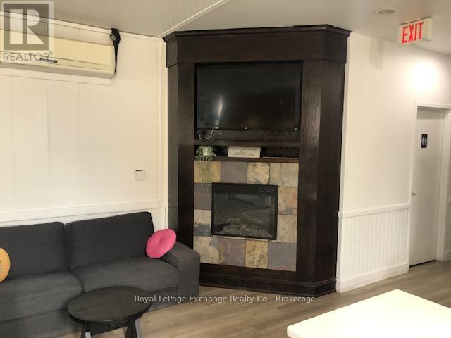 676 Goderich Street S, Saugeen Shores, Ontario  N0H 2C0 - Photo 6 - X12081692