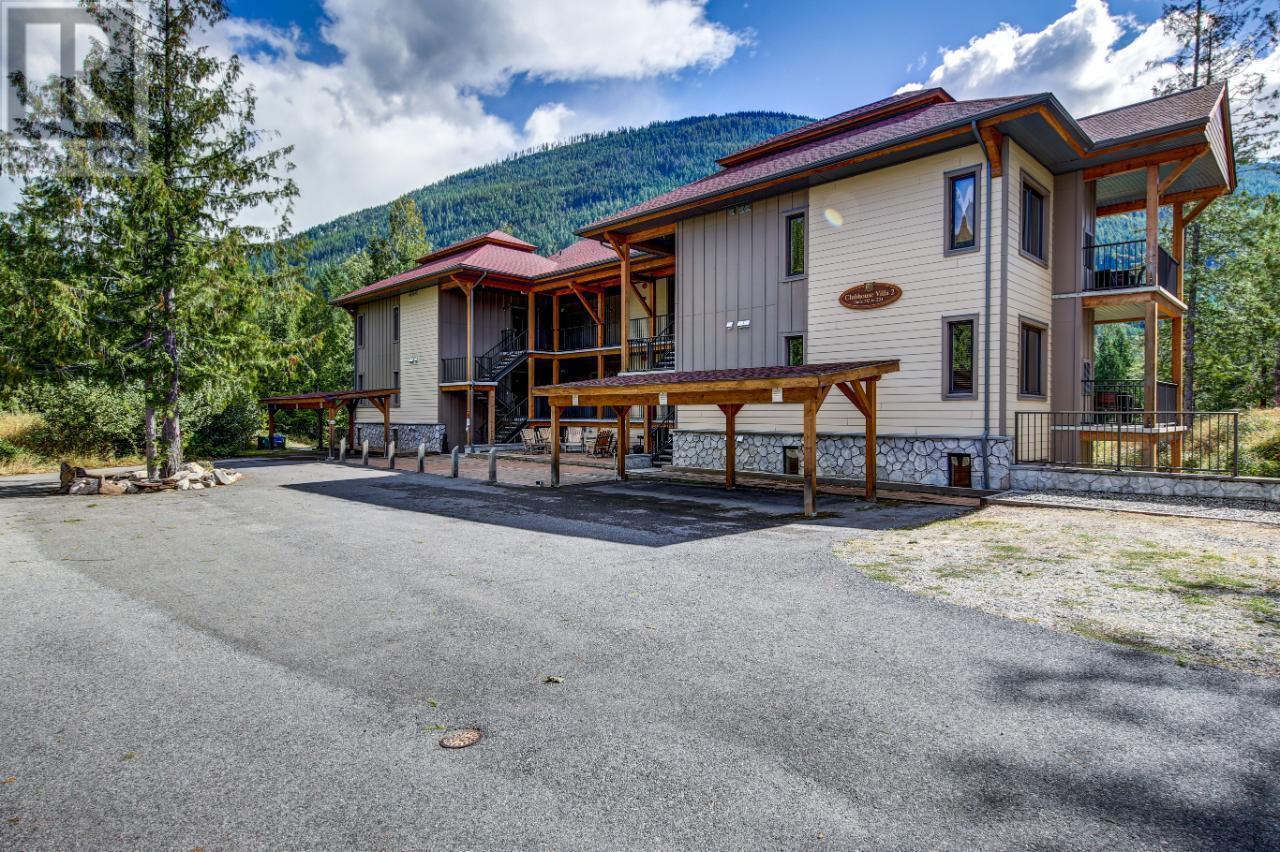 16310 Woolgar Road Unit# 1/4 Share Of 220, Crawford Bay, British Columbia  V0B 1E0 - Photo 4 - 10343397