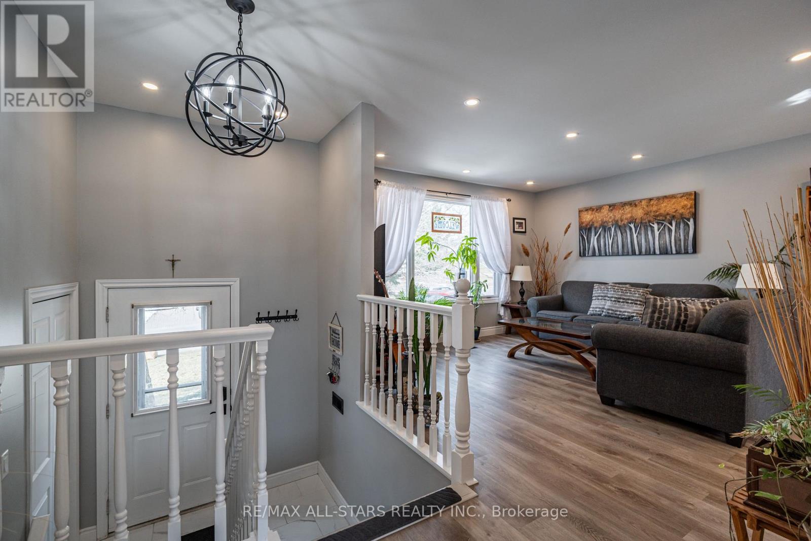 Property at 2431 MOUNTLAND DRIVE image 3