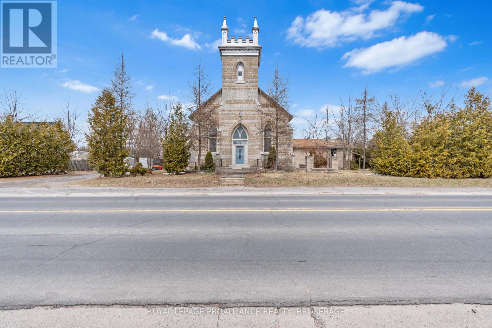 3958 Harrowsmith Road, Frontenac, Ontario  K0H 1V0 - Photo 5 - X12081781