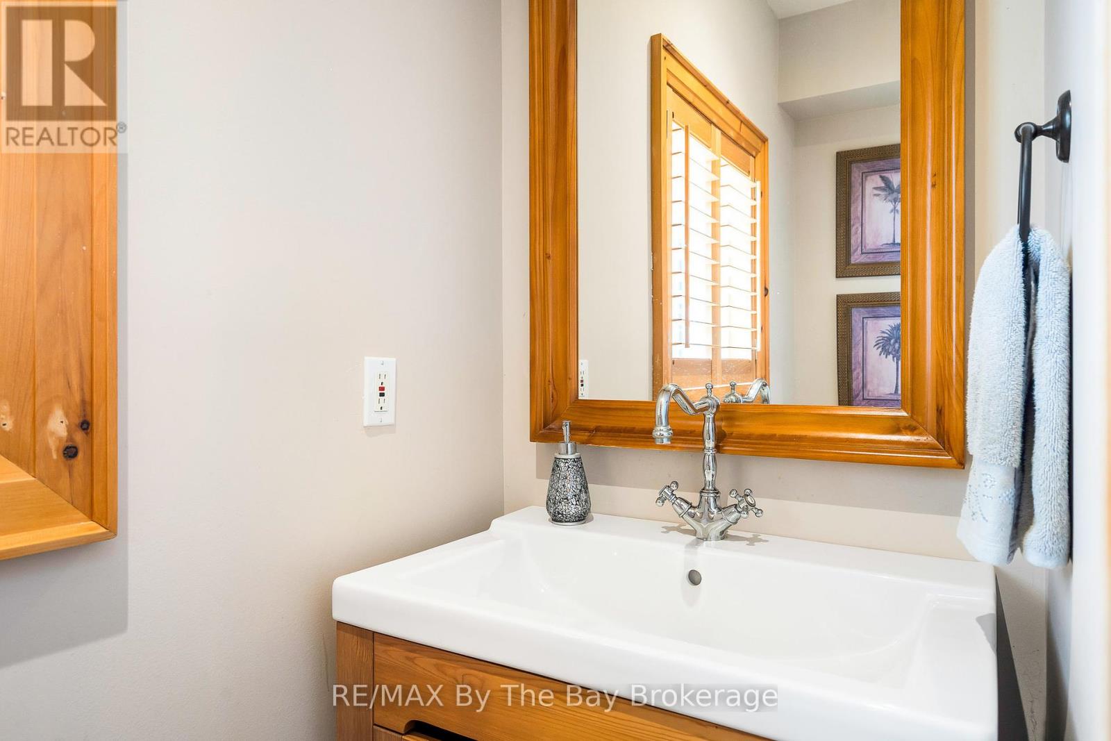 8 Jalna Court, Wasaga Beach, Ontario  L9Z 1B1 - Photo 26 - S12081830