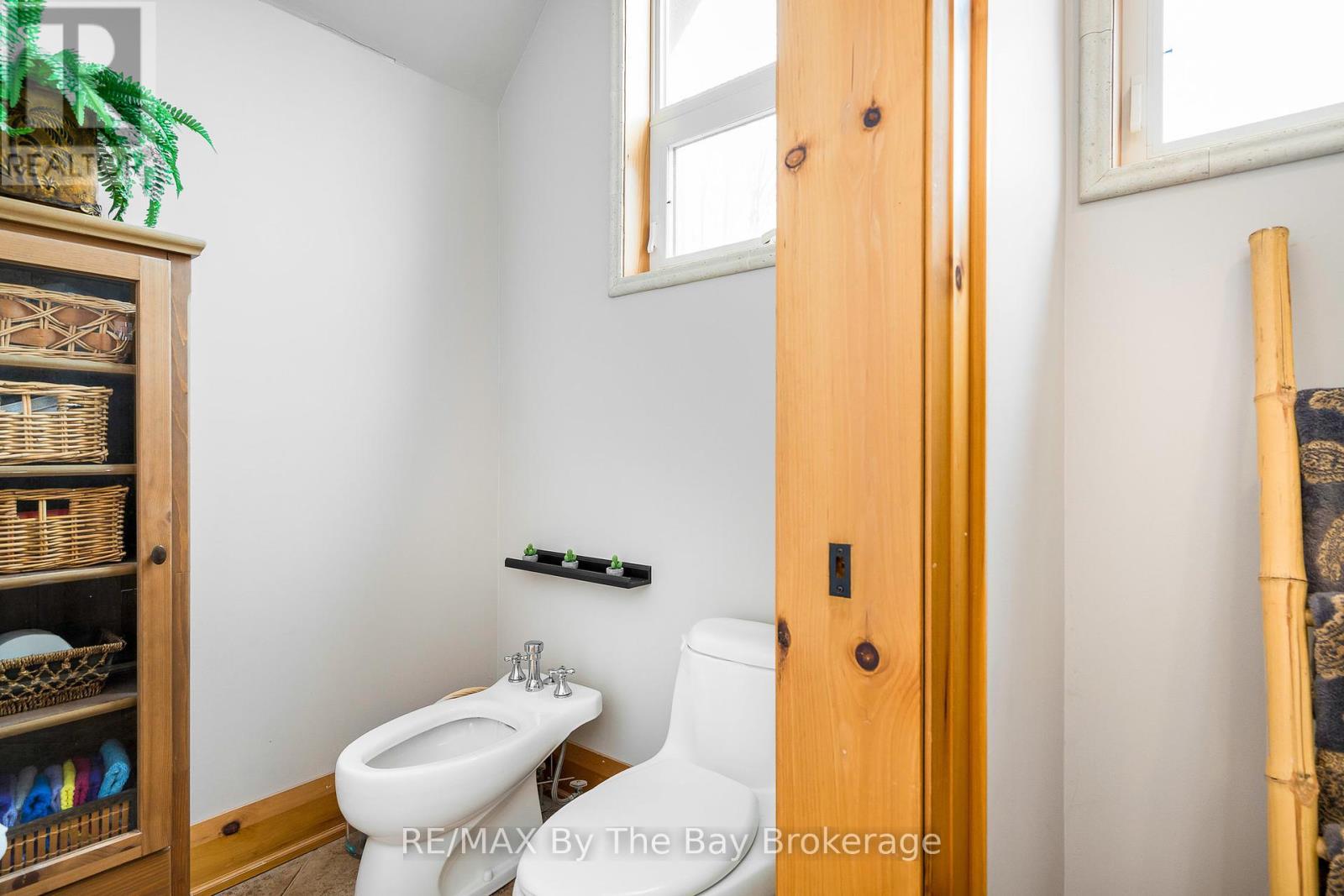 8 Jalna Court, Wasaga Beach, Ontario  L9Z 1B1 - Photo 33 - S12081830