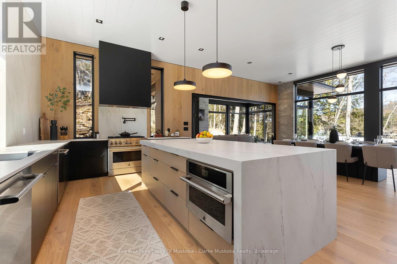 3 - 3864 Muskoka Rd 118w, Muskoka Lakes, Ontario  P0B 1J0 - Photo 14 - X12081803