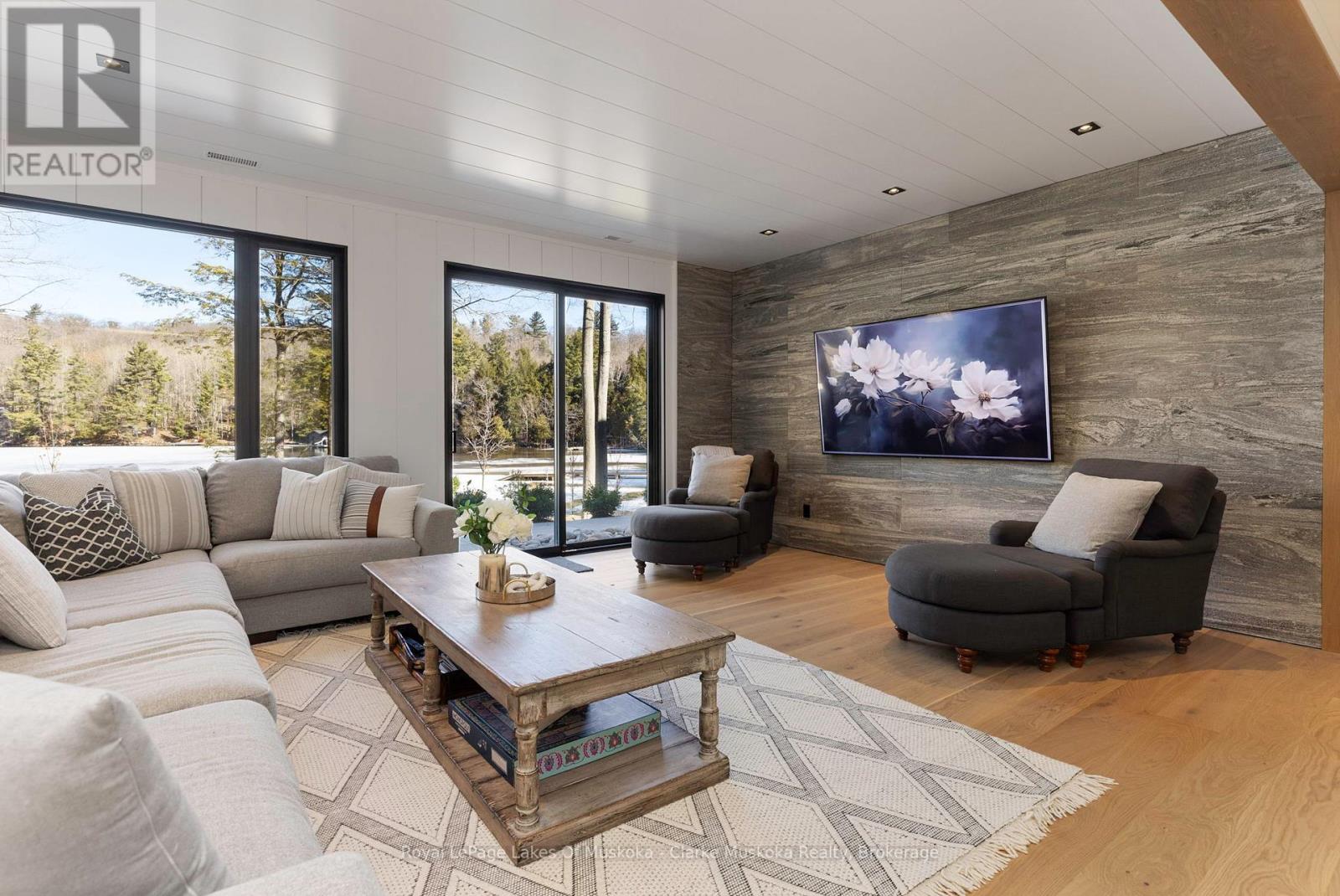 3 - 3864 Muskoka Rd 118w, Muskoka Lakes, Ontario  P0B 1J0 - Photo 24 - X12081803