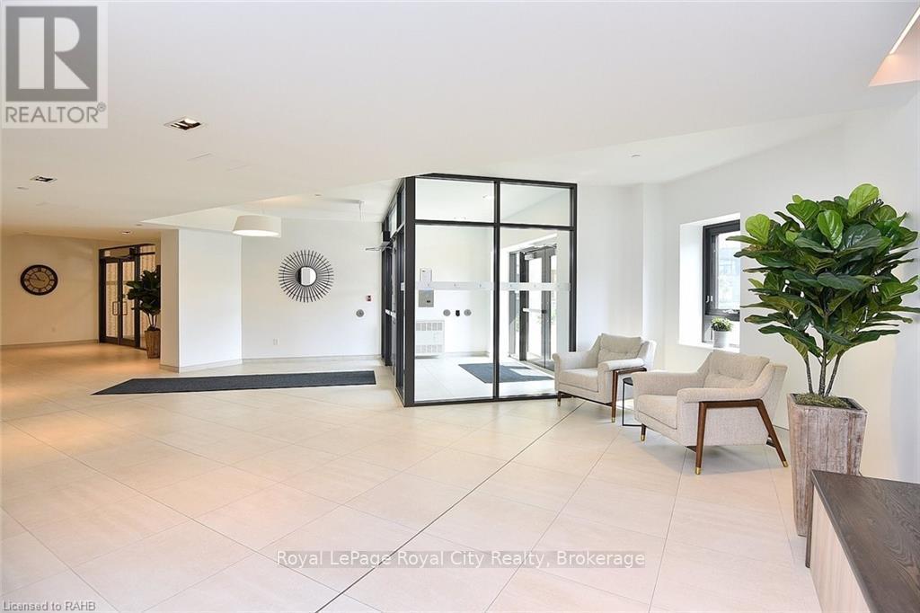 402 - 332 Gosling Gardens, Guelph, Ontario  N1L 0P8 - Photo 6 - X12081818