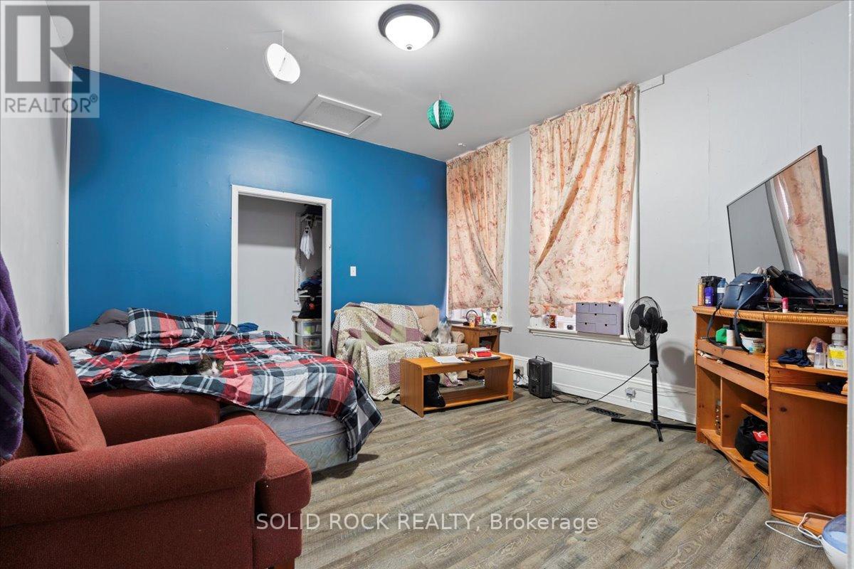 308 Victoria Street N, Tweed, Ontario  K0K 3J0 - Photo 10 - X12081797