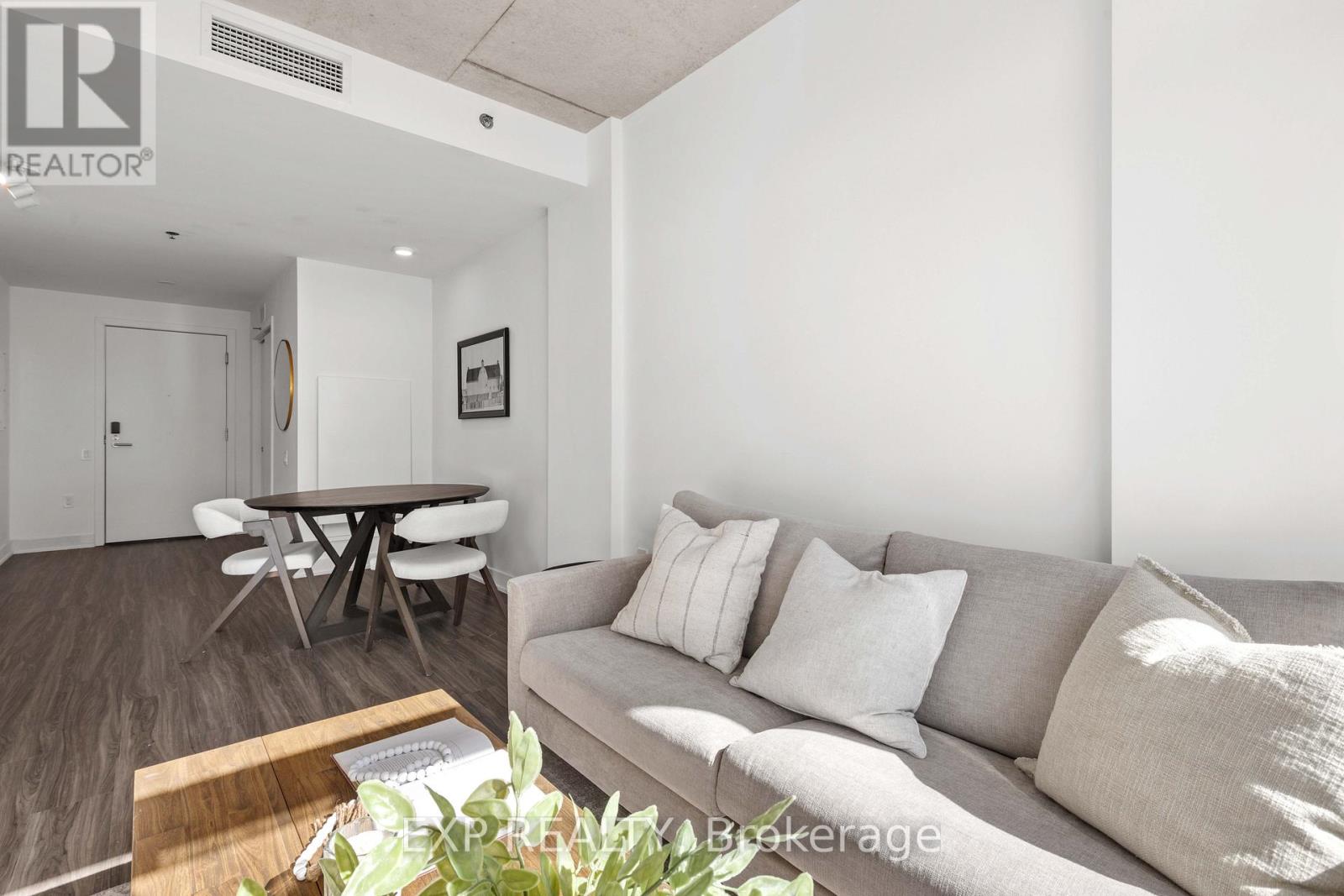 310 - 1366 Carling Avenue, Ottawa, Ontario  K1Z 7L5 - Photo 7 - X12081809