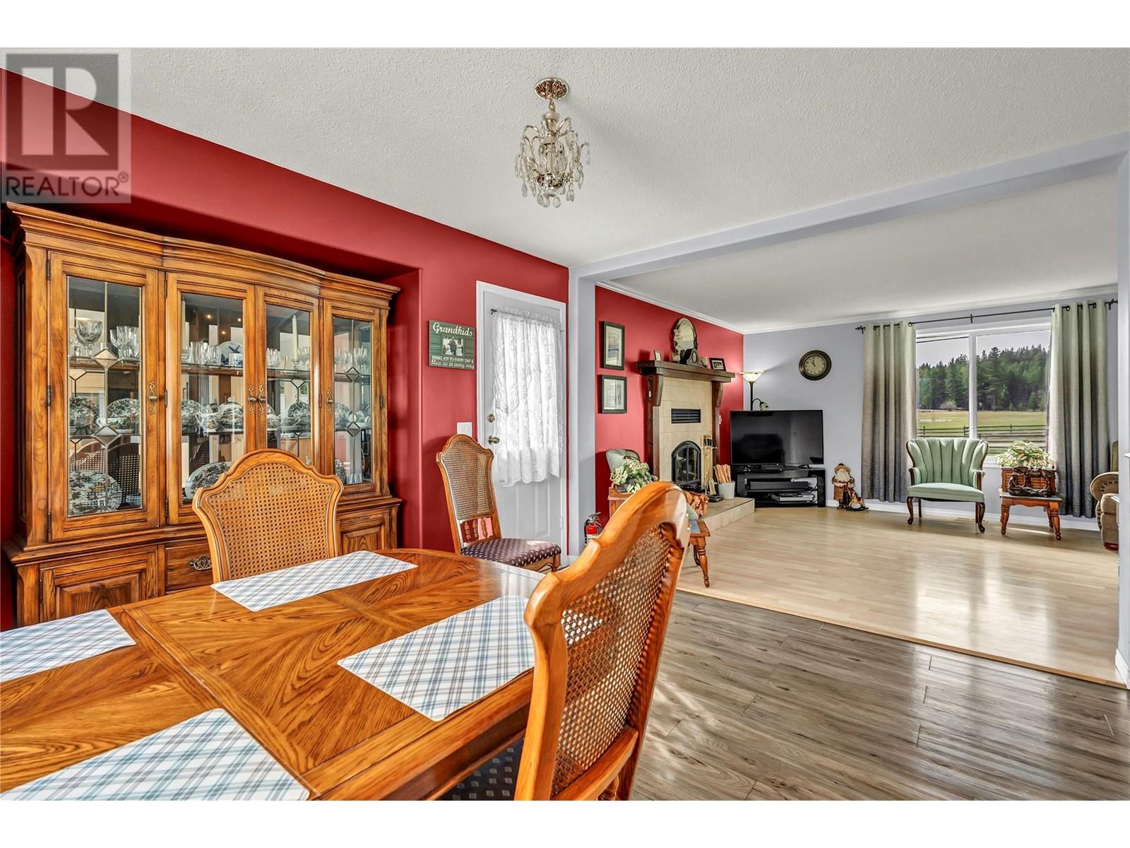 230 Coalmont Rd, Princeton, British Columbia  V0X 1W0 - Photo 10 - 10343426