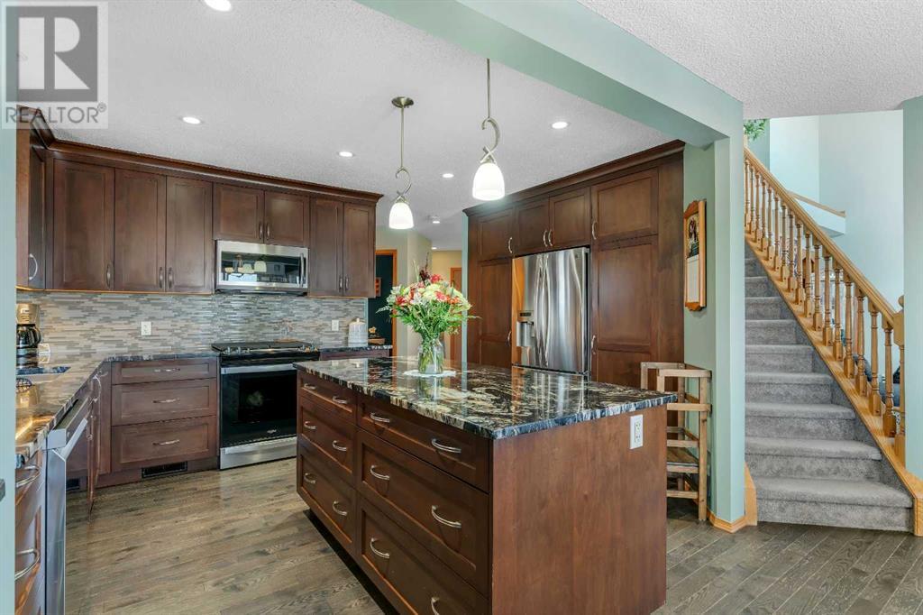228 Macewan Park View Nw, Calgary, Alberta  T3K 4K2 - Photo 2 - A2201499
