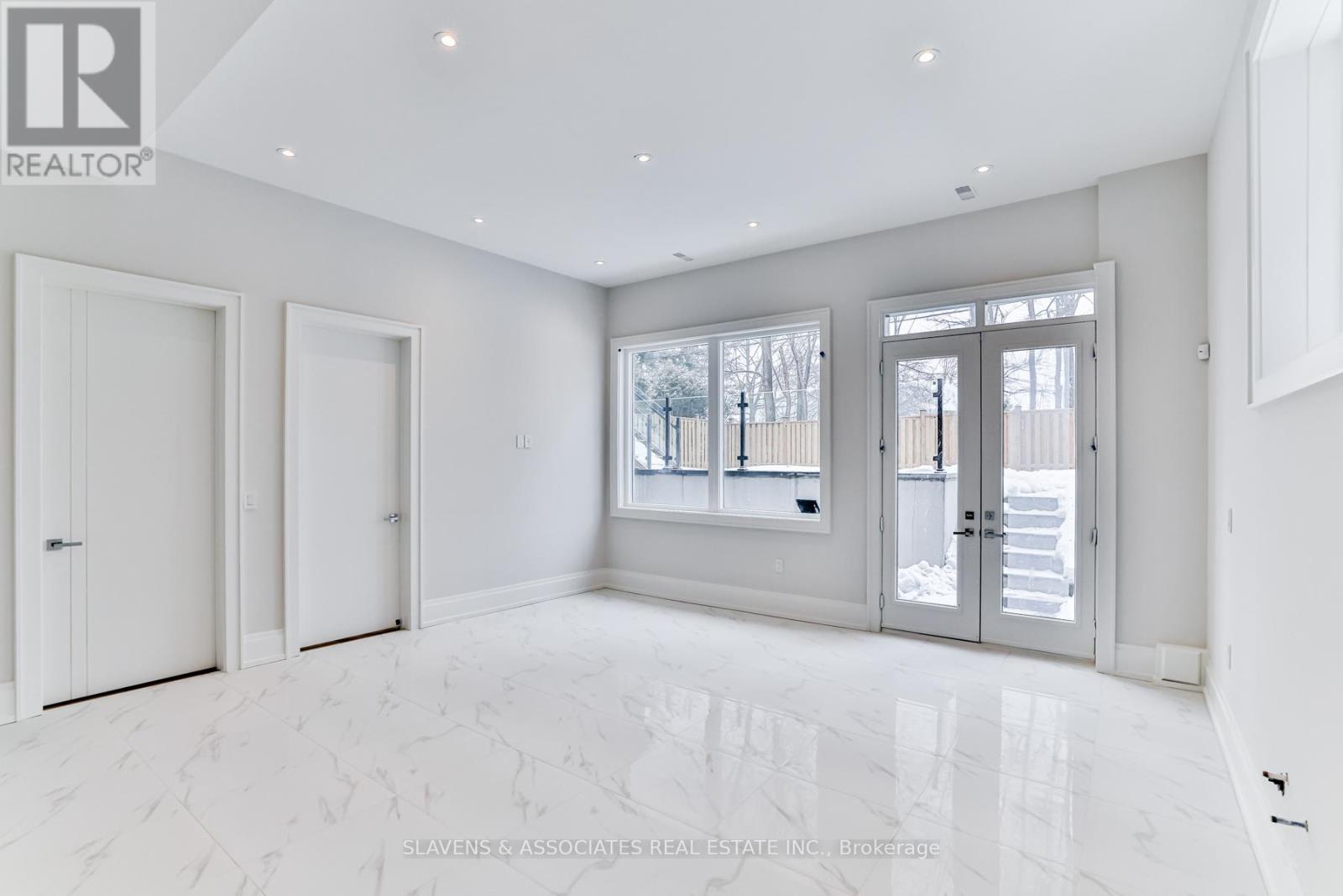 237 Horsham Avenue, Toronto, Ontario  M2N 2A7 - Photo 34 - C12081746