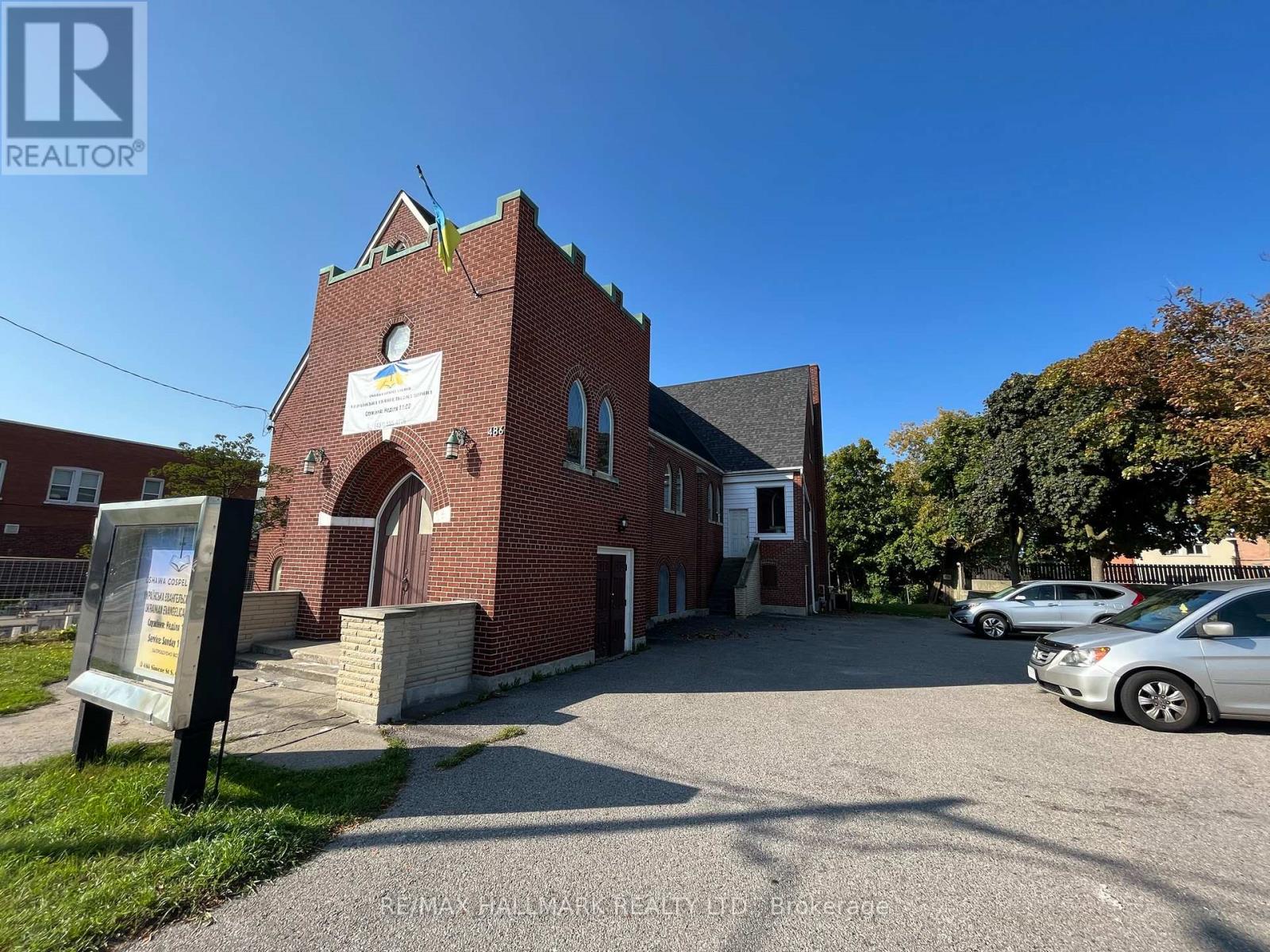 490 Simcoe Street S, Oshawa, Ontario  L1H 4J8 - Photo 2 - E12081794