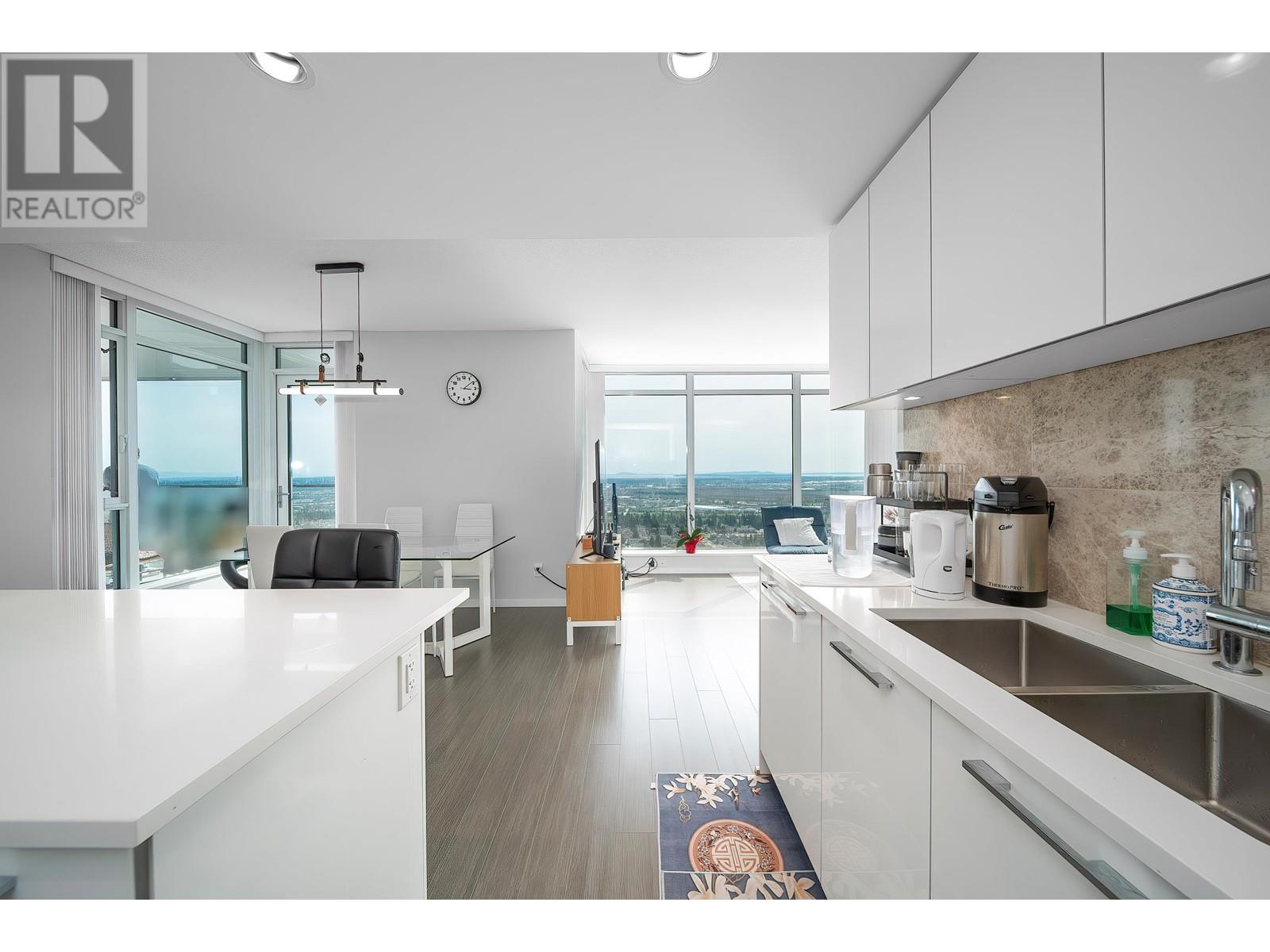 3601 6700 Dunblane Avenue, Burnaby, British Columbia  V5H 0J3 - Photo 11 - R2986392