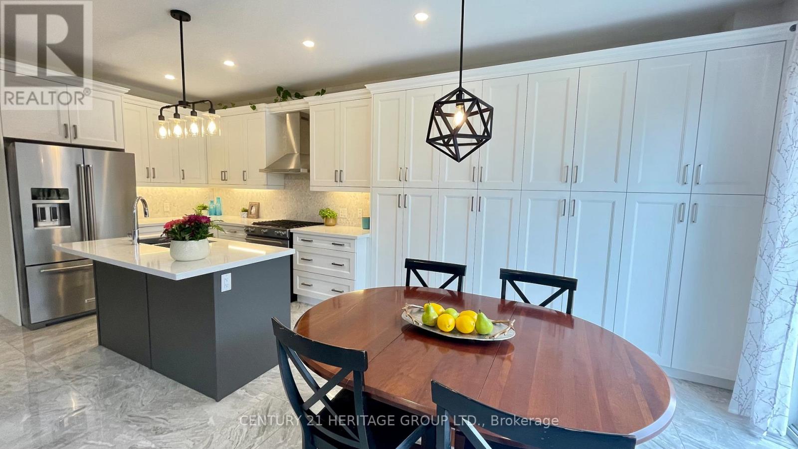 Property at 12 CANNON VALLEY COURT image 5