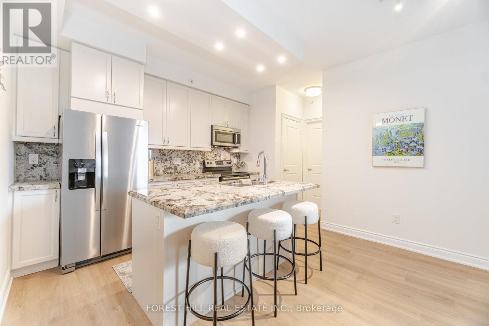 220 - 2396 Major Mackenzie Drive W, Vaughan, Ontario  L6A 4Y1 - Photo 13 - N12081831
