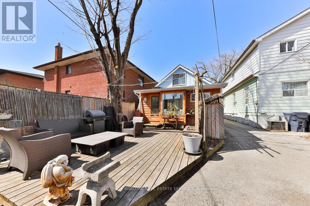 39 Twenty Fourth Street, Toronto, Ontario  M8V 3N3 - Photo 39 - W12081711