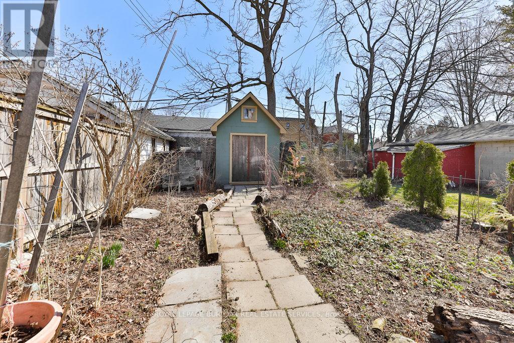 39 Twenty Fourth Street, Toronto, Ontario  M8V 3N3 - Photo 42 - W12081711