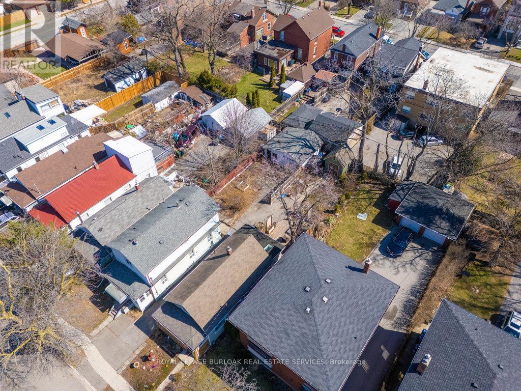 39 Twenty Fourth Street, Toronto, Ontario  M8V 3N3 - Photo 46 - W12081711
