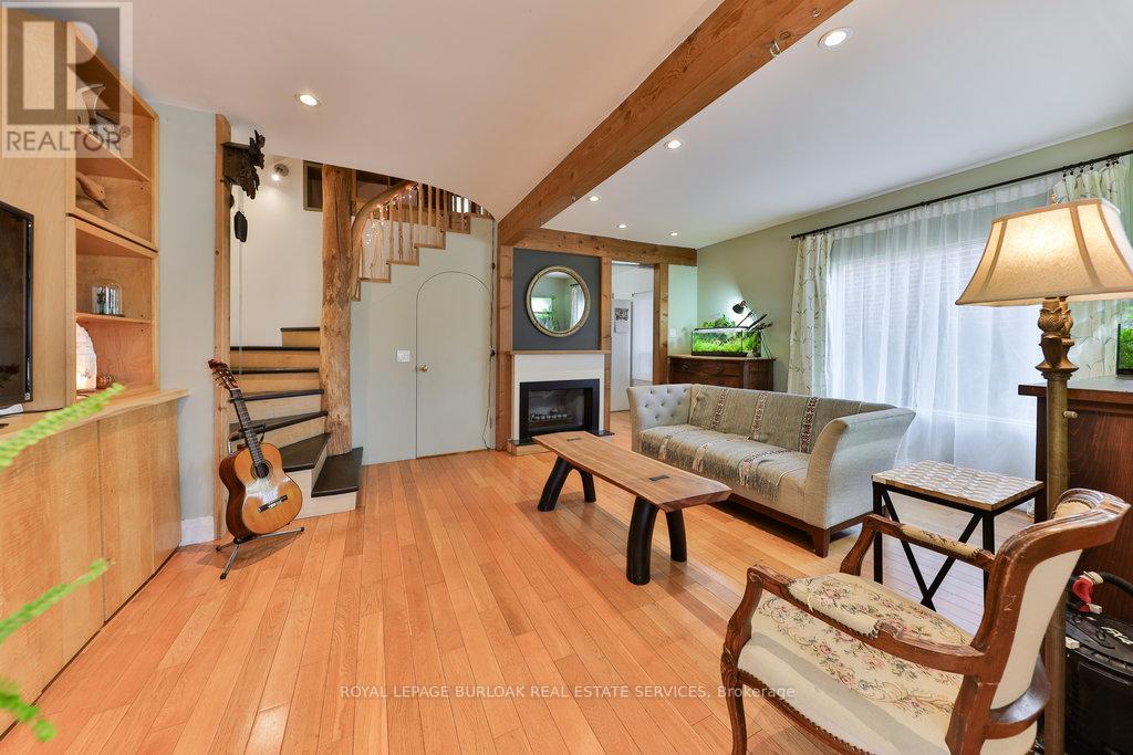 39 Twenty Fourth Street, Toronto, Ontario  M8V 3N3 - Photo 6 - W12081711