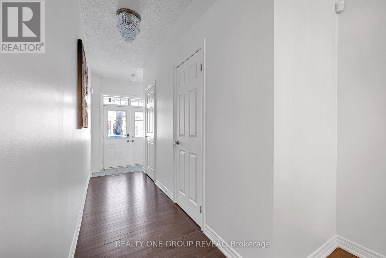 Property at 3 ERINVIEW TERRACE image 3