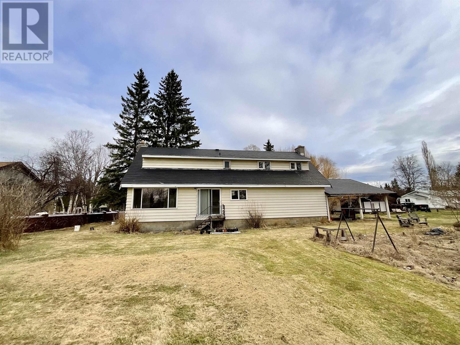 Property at 537 WILLOW STREET image 3