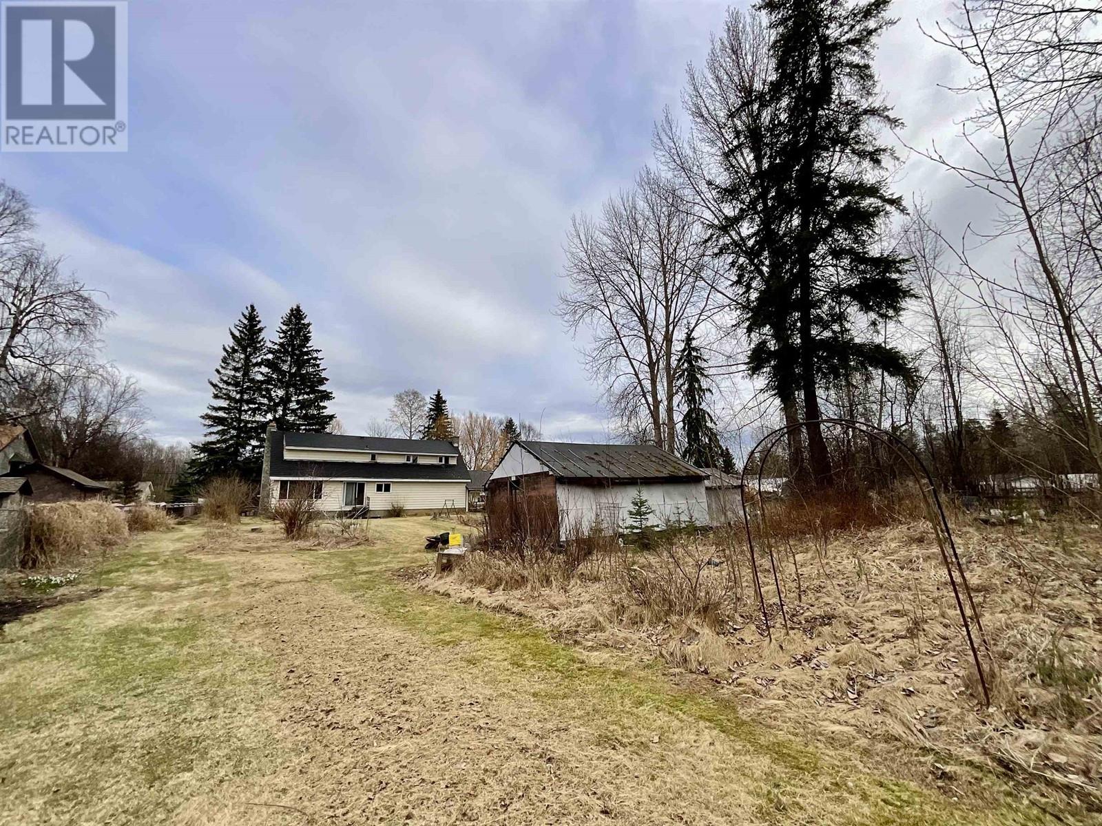 Property at 537 WILLOW STREET image 4